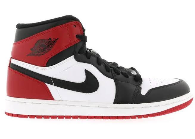 Nike Air Jordan 1 Mid Chicago Black Toe - PREVENTA