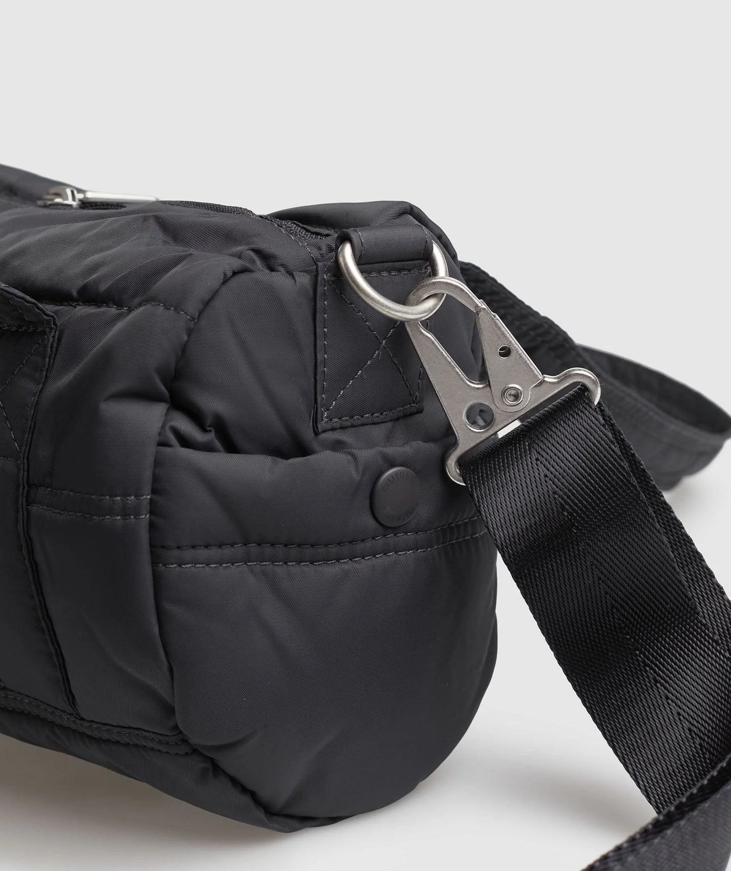 PREMIUM LIFESTYLE MINI BARREL BAG - PREVENTA